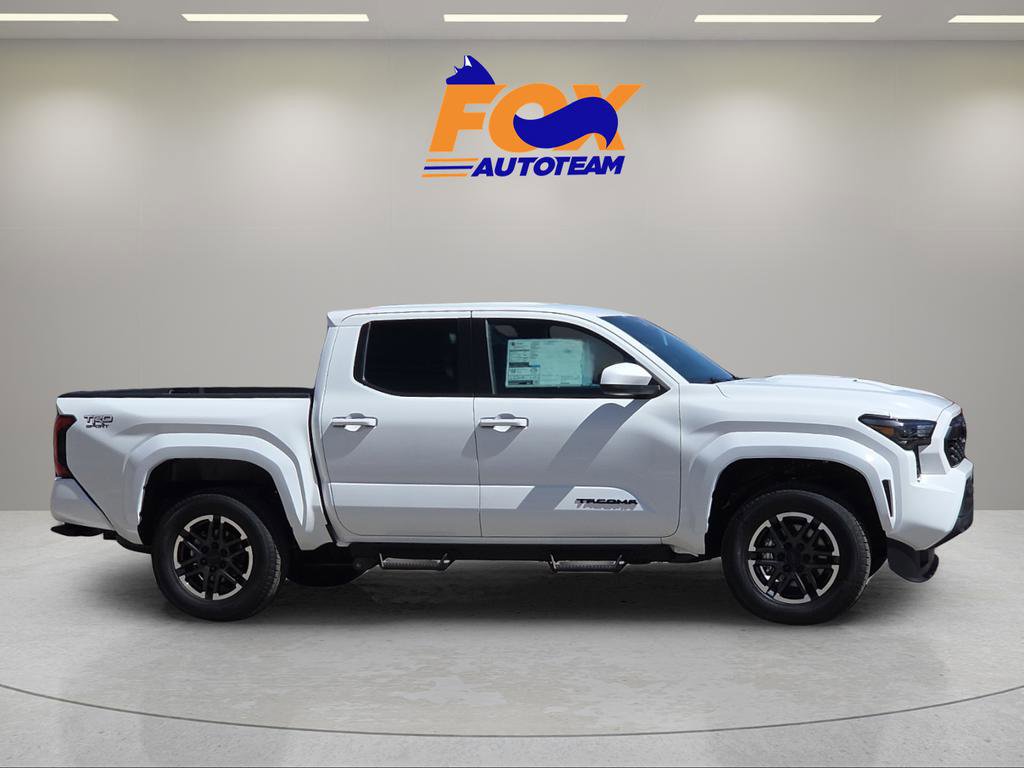 New 2026 Toyota Tacoma TRD Sport image 5
