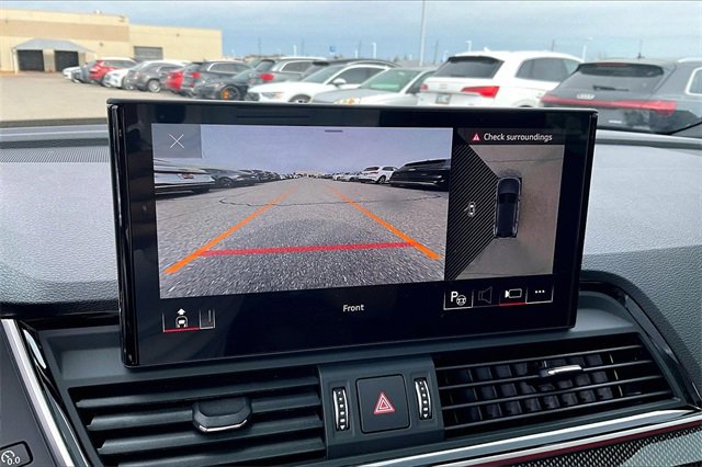 Used 2024 Audi SQ5 Prestige w/ Prestige Package image 23