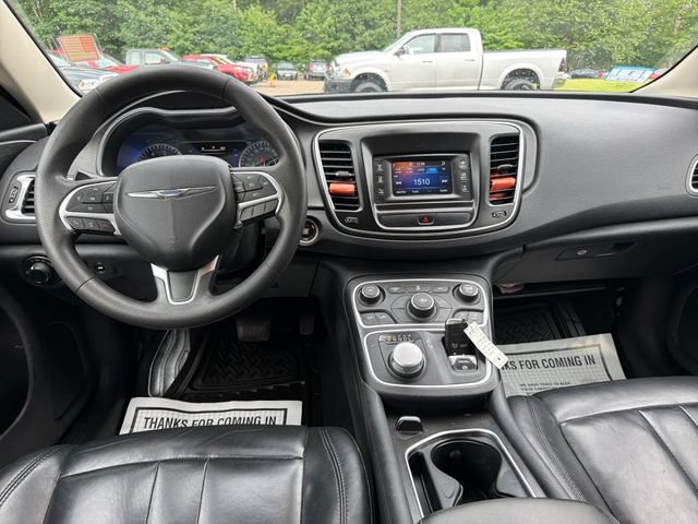 Used 2016 Chrysler 200 Limited w/ Driver Assist Package FWD image 13