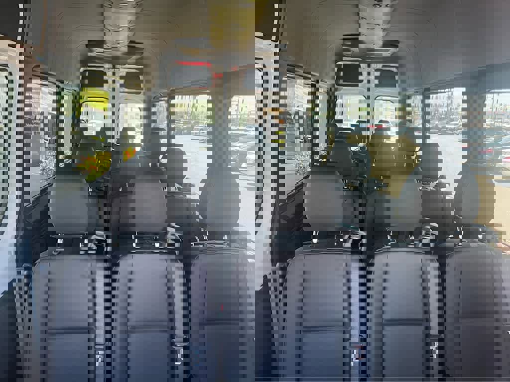 New 2025 Mercedes-Benz Sprinter 2500 image 19