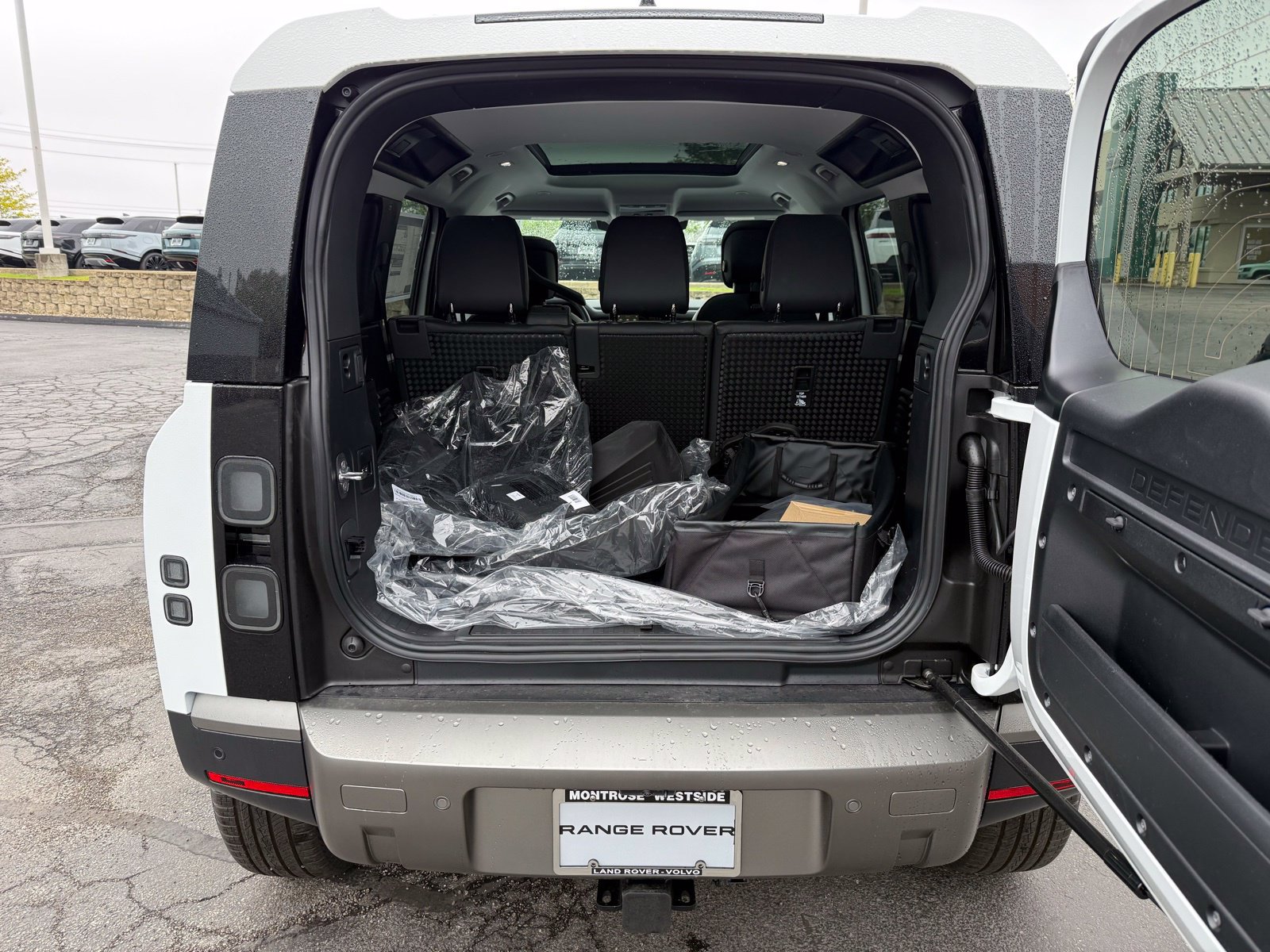 New 2026 Land Rover Defender 110 S AWD/4WD image 25