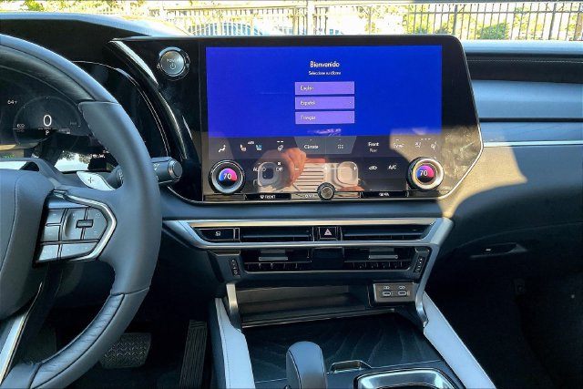 New 2026 Lexus RX 350h AWD/4WD image 7
