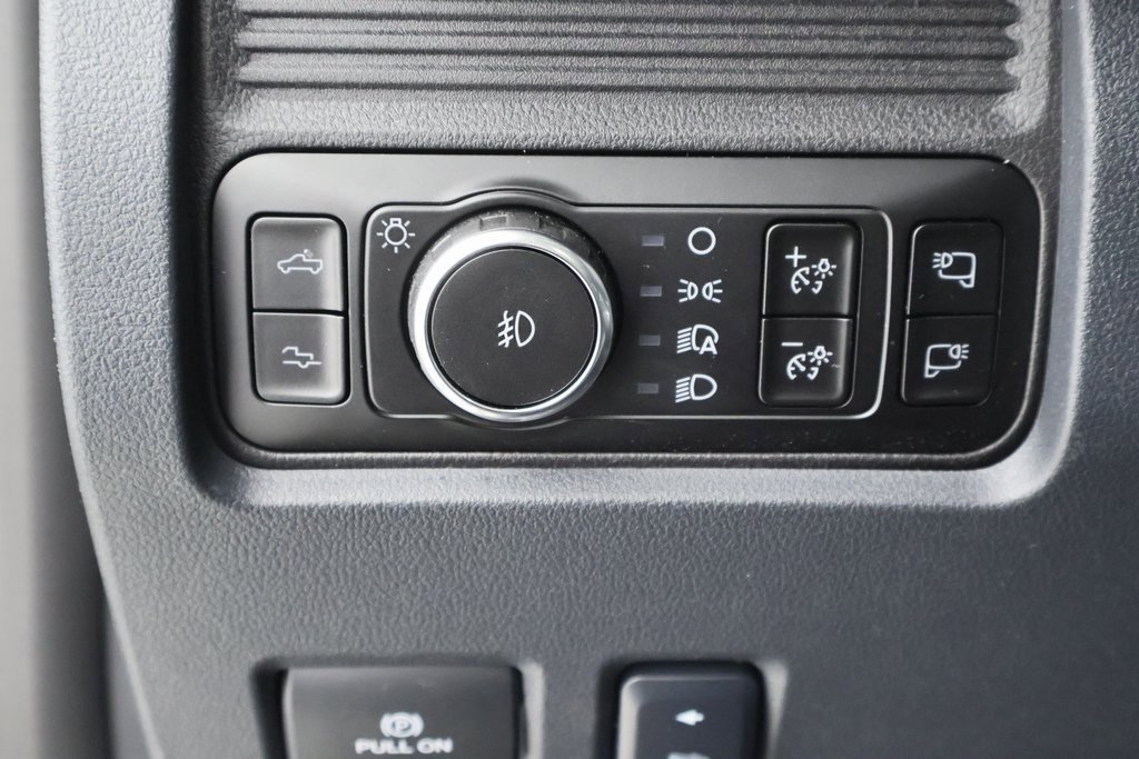 New 2025 Ford F350 Platinum w/ FX4 Off-Road Package image 23