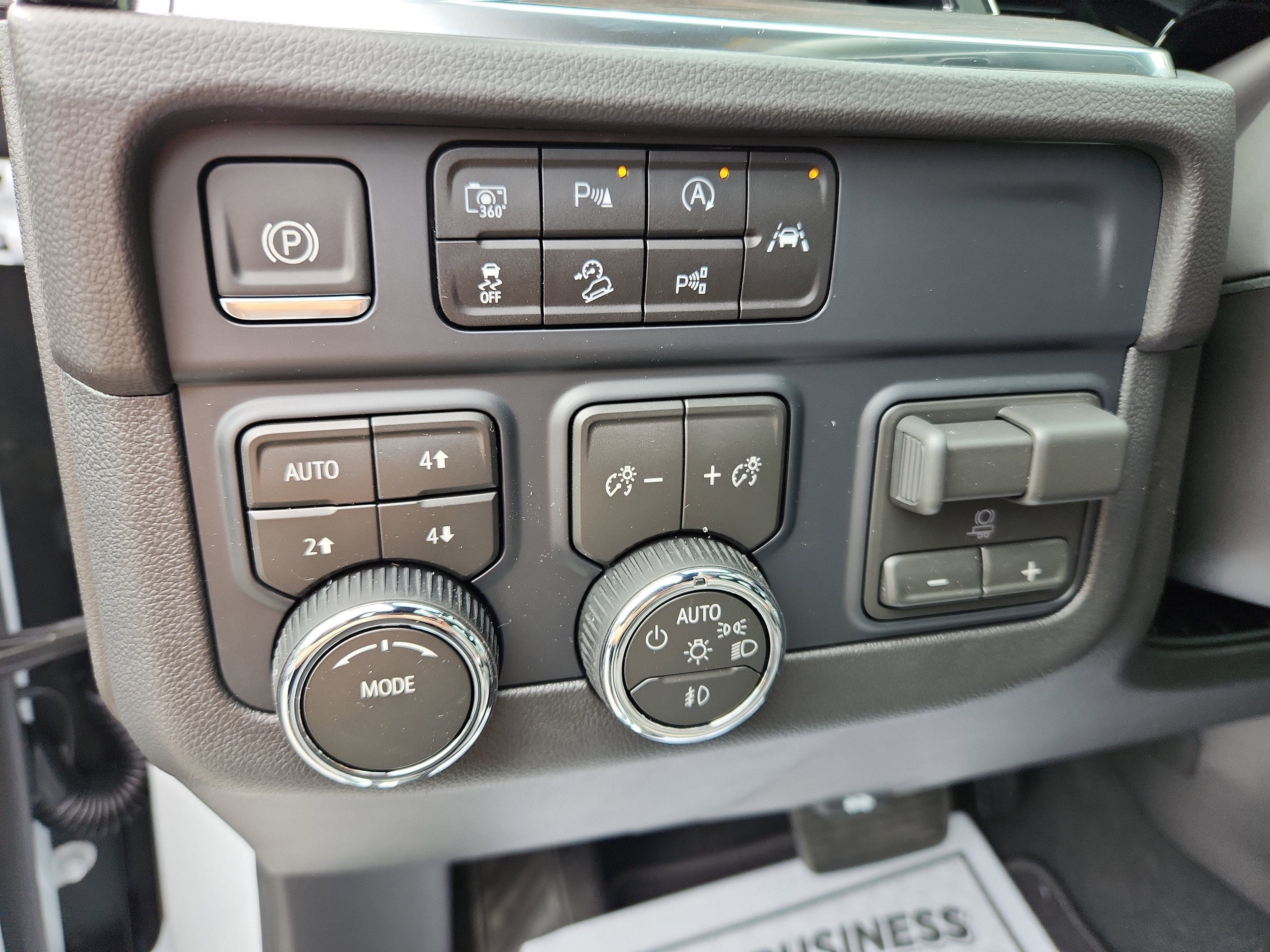 New 2026 Chevrolet Tahoe Premier w/ Sun And Tow Package image 13