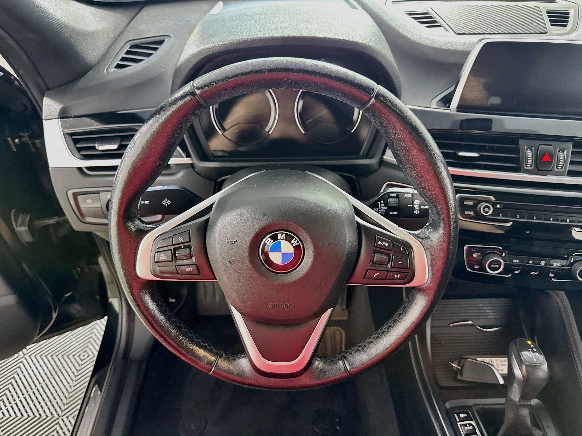 Used 2018 BMW X1 xDrive28i AWD/4WD image 15