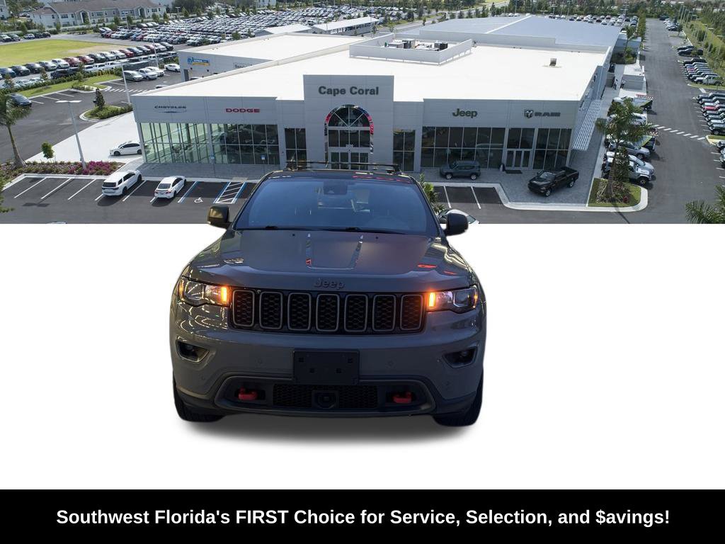 Used 2020 Jeep Grand Cherokee Trailhawk AWD/4WD image 2