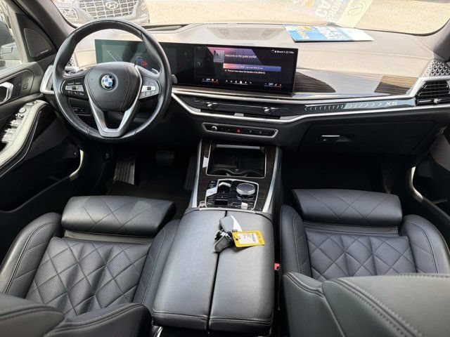 Used 2024 BMW X5 xDrive50e AWD/4WD image 22