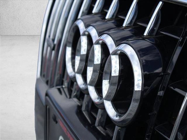 Used 2017 Audi Q5 2.0T Premium Plus w/ Technology Package AWD/4WD image 30