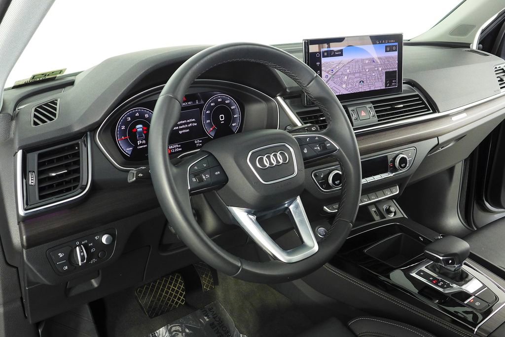 Used 2023 Audi Q5 Prestige w/ Prestige Package image 31