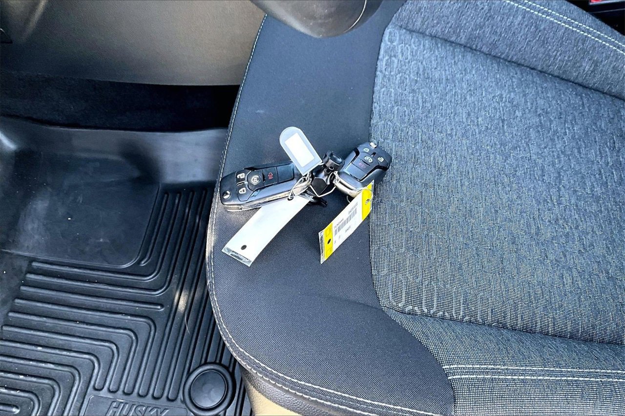 Used 2024 Ford Ranger XLT w/ Trailer Tow Package image 28