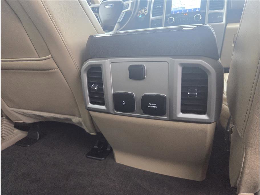 Used 2020 Ford F150 Lariat w/ Equipment Group 501A Mid image 32