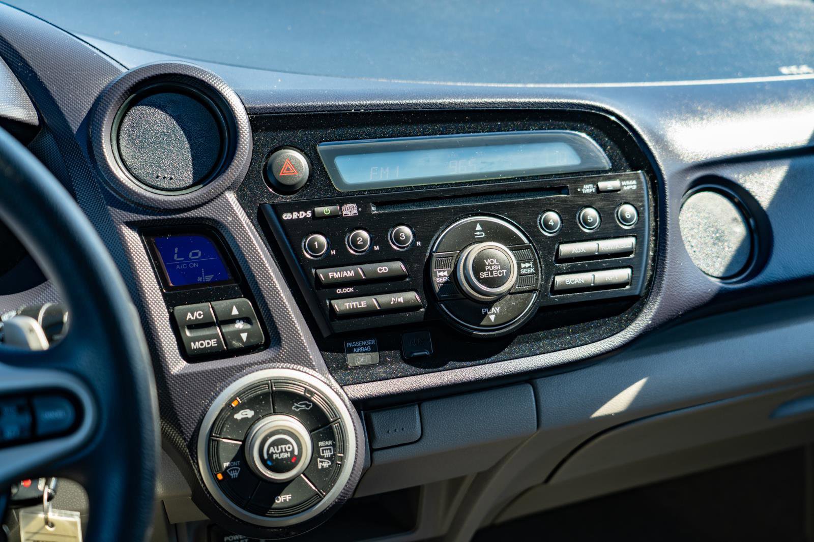 Used 2010 Honda Insight EX image 17