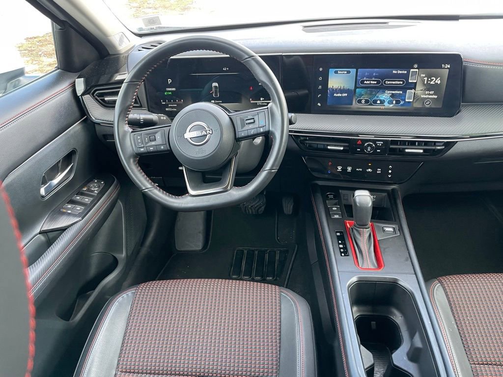 Certified 2025 Nissan Kicks SR w/ SR Premium Package image 9
