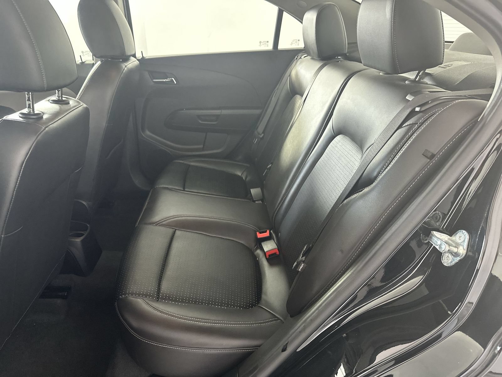 Used 2020 Chevrolet Sonic Premier FWD image 24