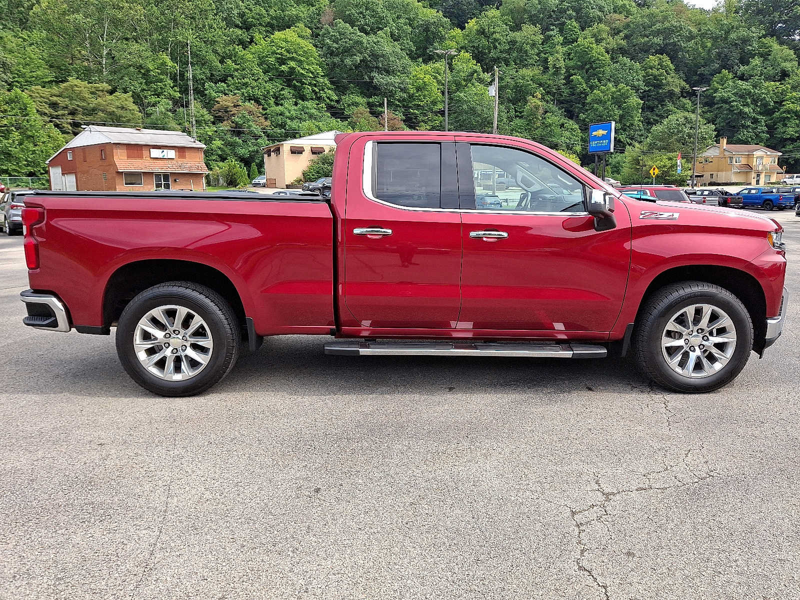 Used 2019 Chevrolet Silverado 1500 LTZ w/ LTZ Plus Package AWD/4WD image 7