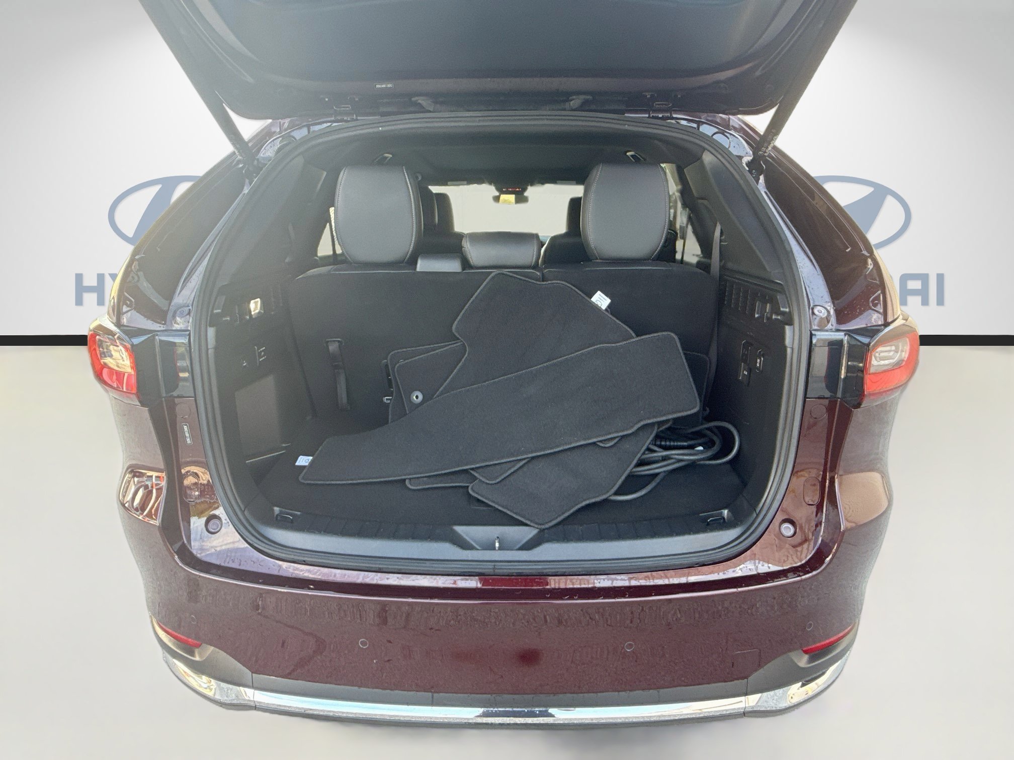 Used 2024 MAZDA CX-90 Plug-In Hybrid w/ Premium Plus AWD/4WD image 24