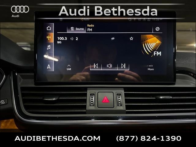 Used 2023 Audi Q5 2.0T Premium Plus w/ Premium Plus Package AWD/4WD image 21