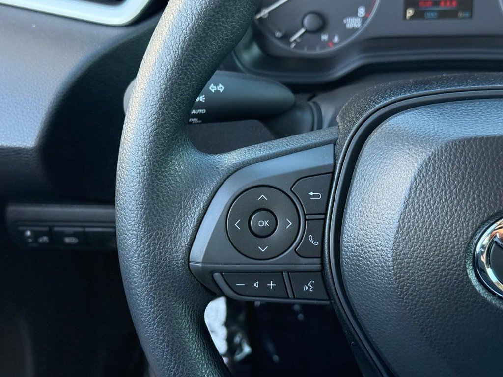 Certified 2025 Toyota Corolla LE image 19