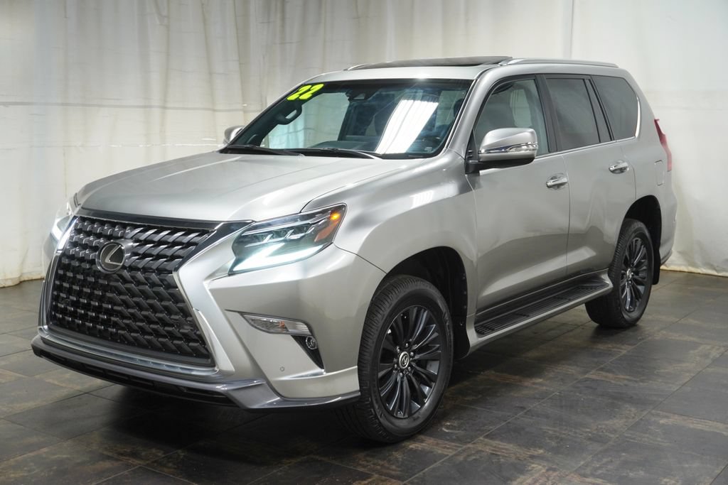 Used 2022 Lexus GX 460 Premium w/ Accessory Package AWD/4WD image 2