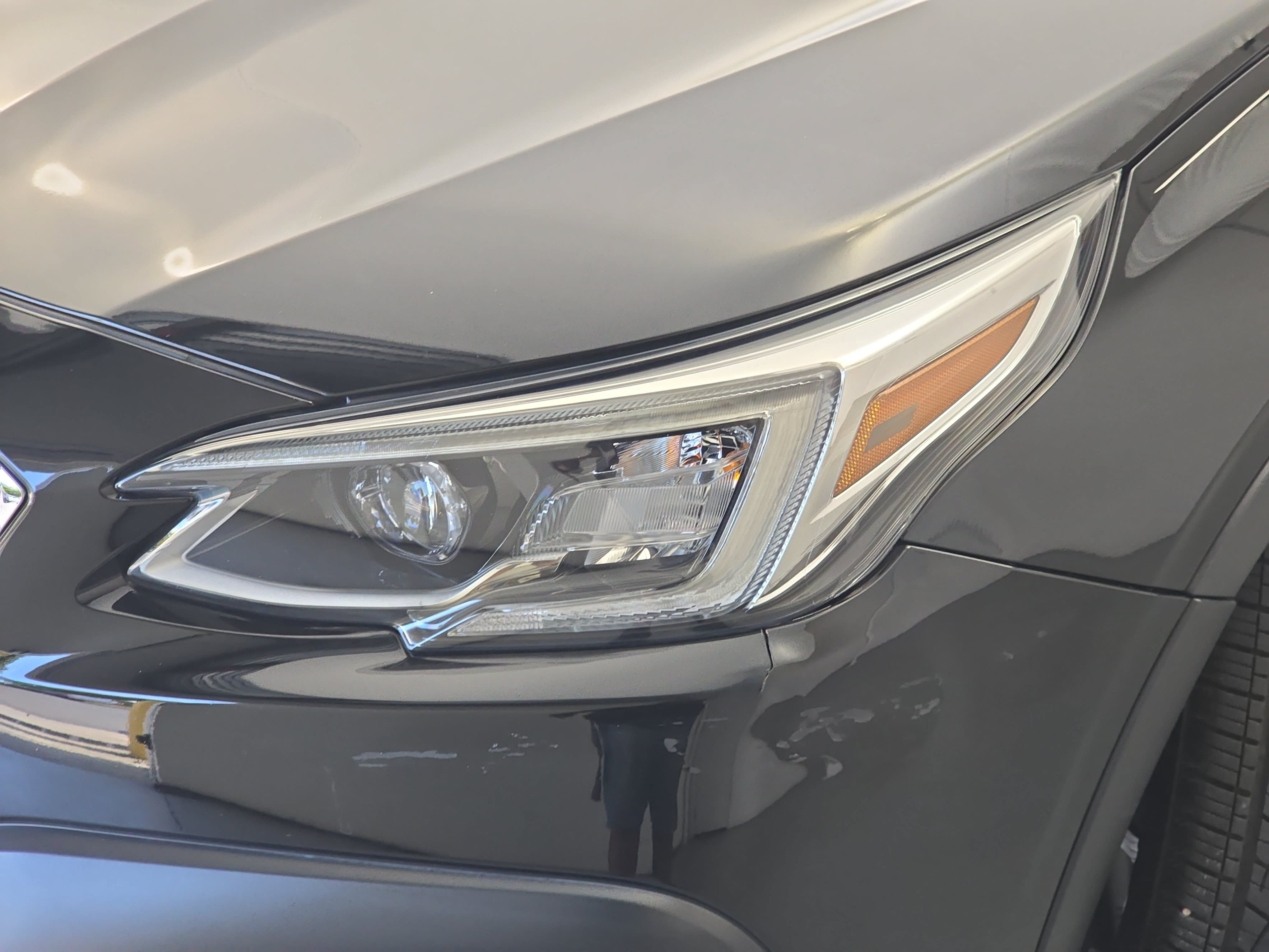 Used 2021 Subaru Outback Touring XT AWD/4WD image 35