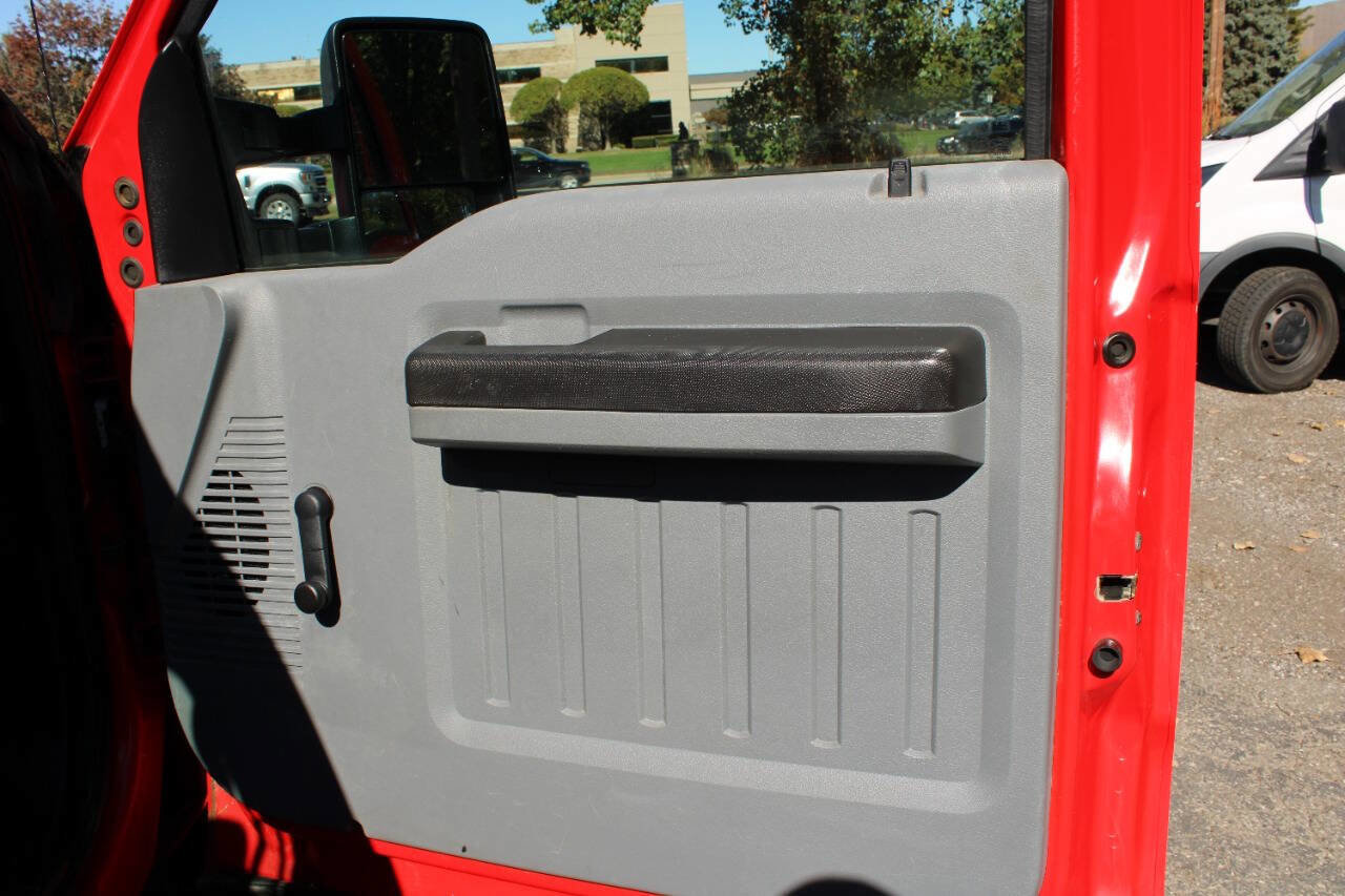 Used 2016 Ford F250 XL w/ Snow Plow Prep Package image 12