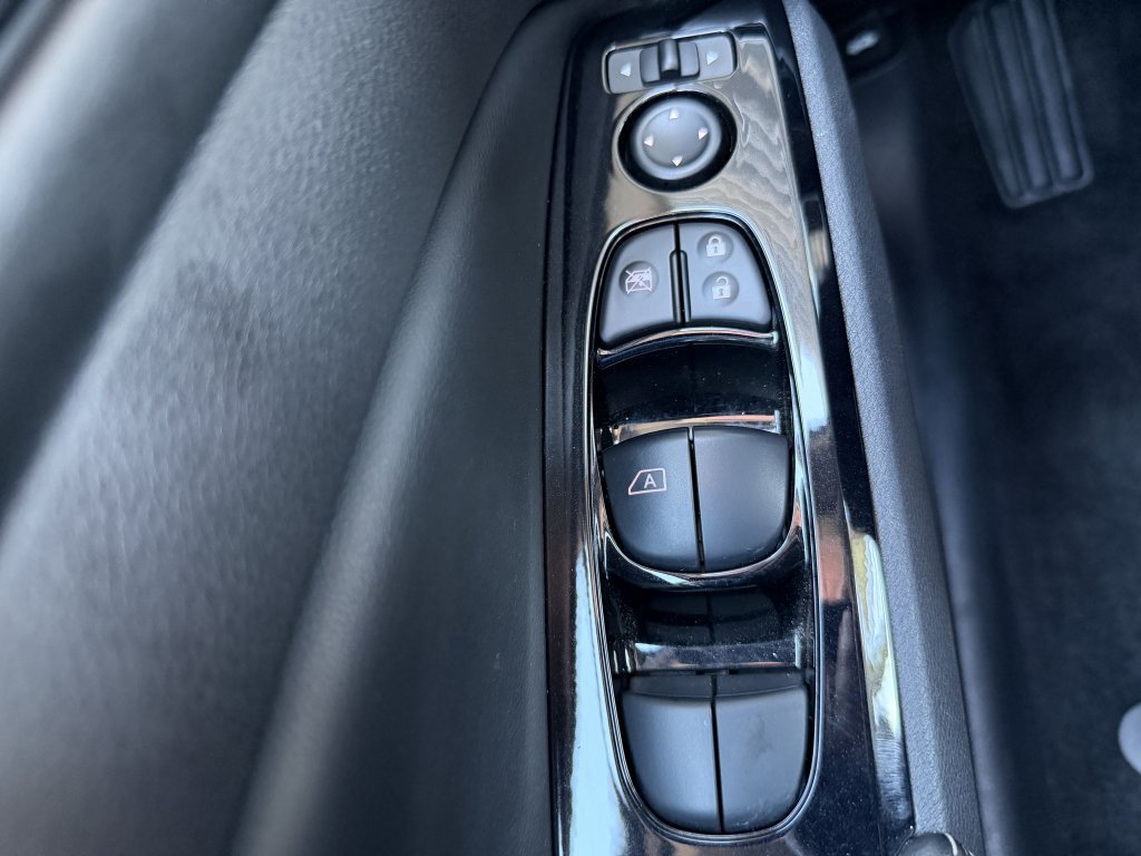 Used 2024 Nissan Altima 2.5 SL AWD/4WD image 25