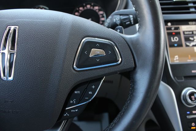 Used 2018 Lincoln MKC Select w/ Lincoln MKC Climate Package FWD image 13