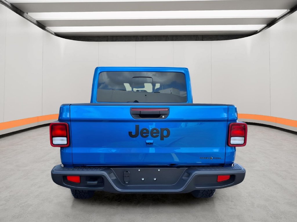 New 2026 Jeep Gladiator Sport AWD/4WD image 6