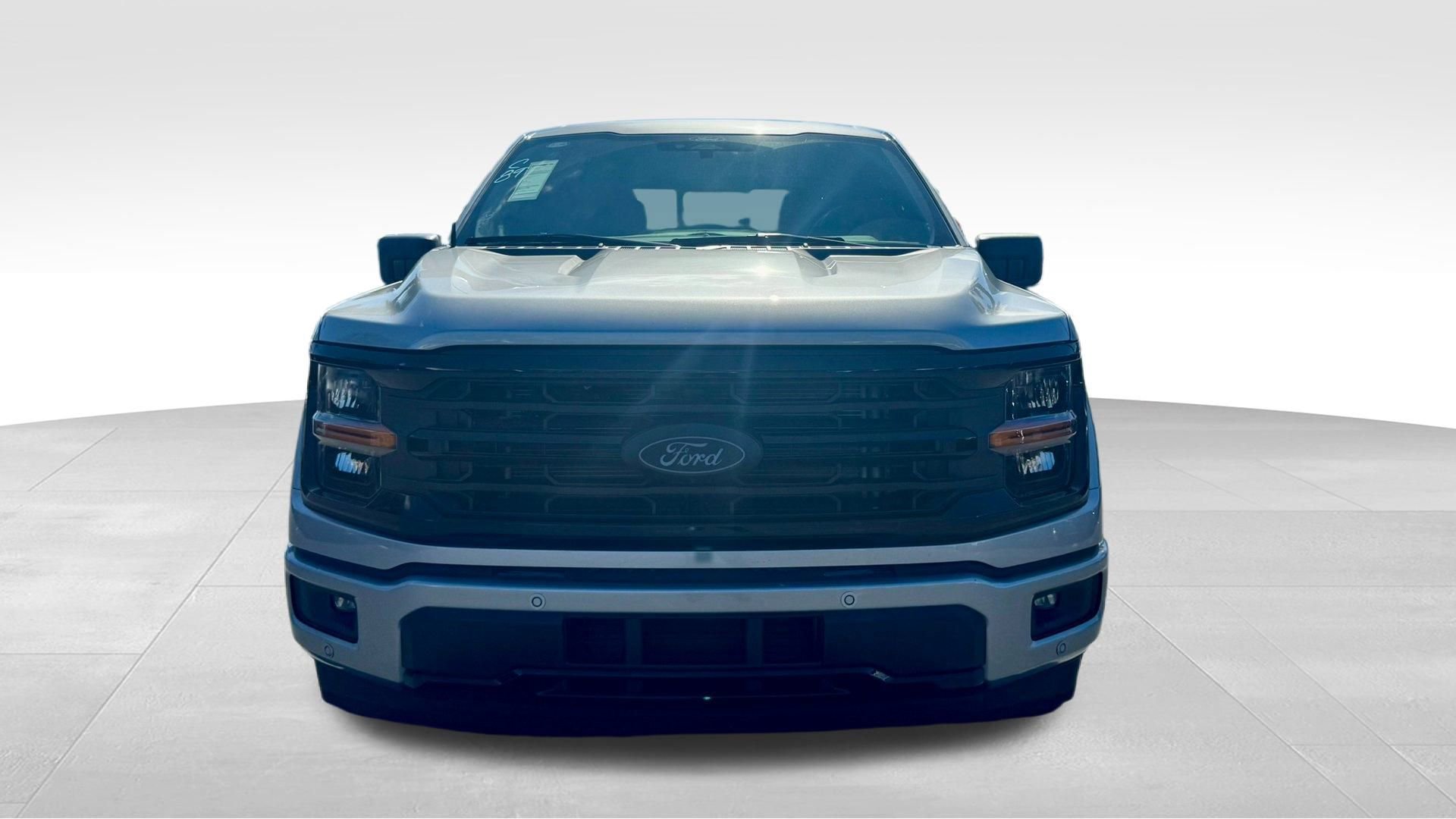 New 2025 Ford F150 XLT w/ Equipment Group 302A MID image 16