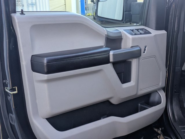 Used 2015 Ford F150 XLT w/ Max Trailer Tow Package AWD/4WD image 11