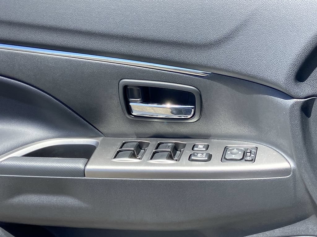 New 2026 Mitsubishi Outlander Sport SE AWD/4WD image 18