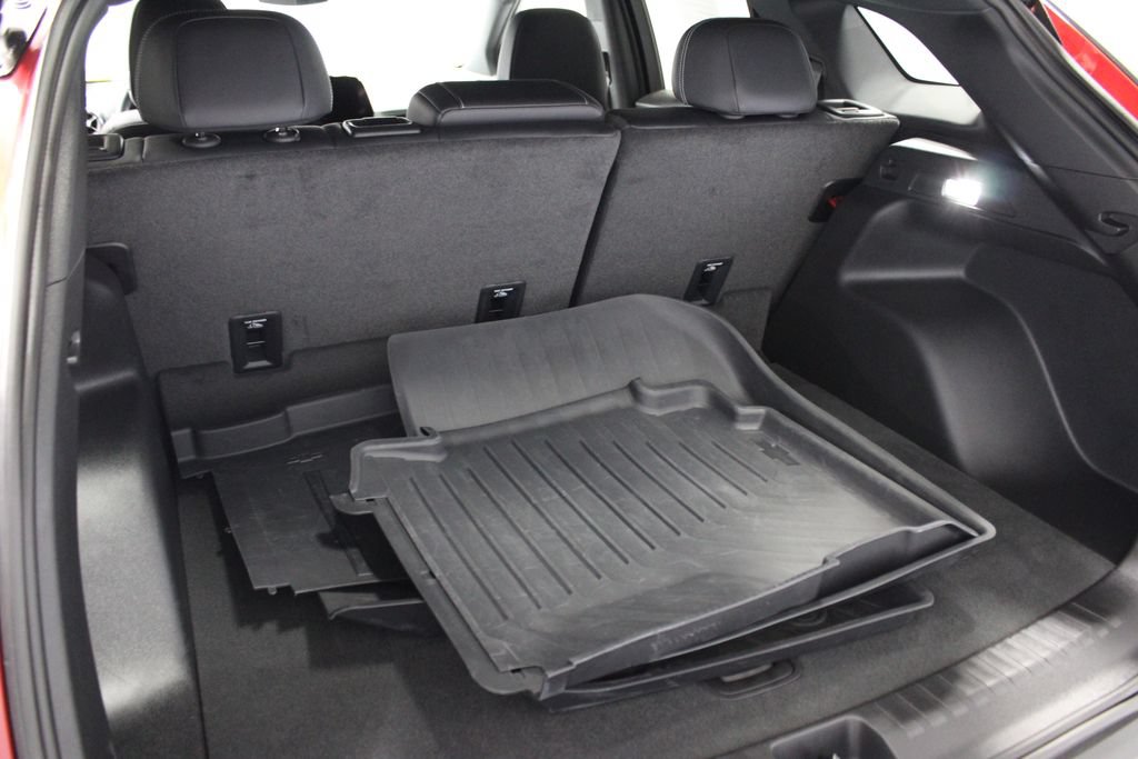 Used 2024 Chevrolet Blazer EV LT AWD/4WD image 19