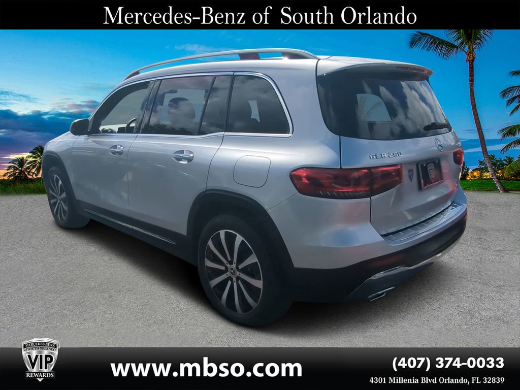 Certified 2021 Mercedes-Benz GLB 250 w/ Premium Package image 17