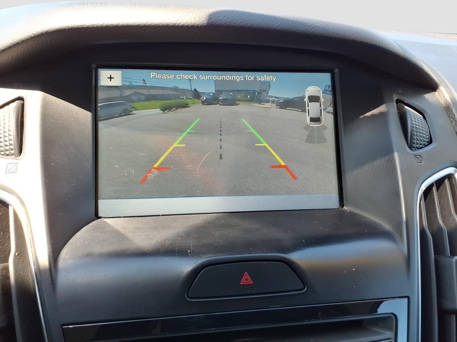 Used 2017 Ford Focus Titanium image 17