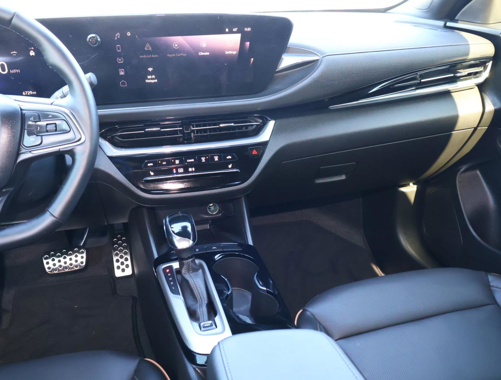 Used 2025 Buick Envista Avenir image 12