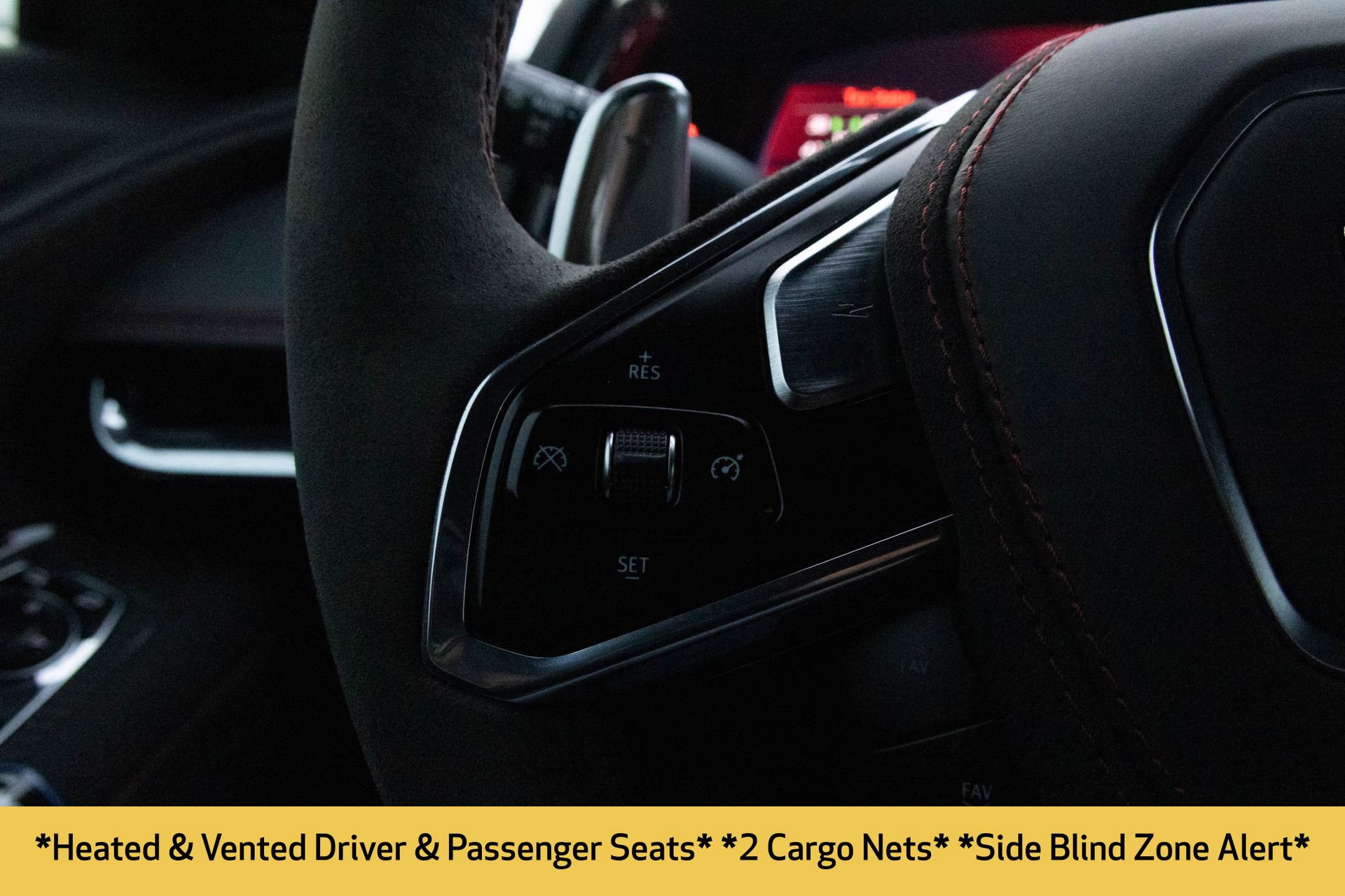 Used 2020 Chevrolet Corvette Stingray Premium Cpe w/ 3LT Preferred Equipment Group image 30