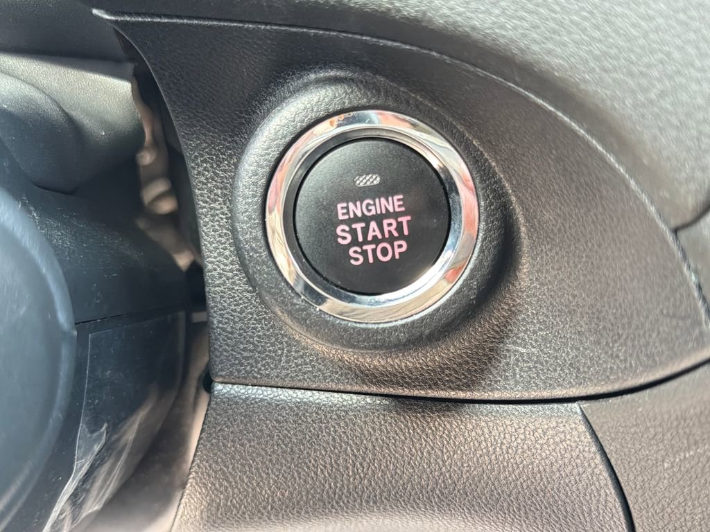 Used 2024 Subaru Ascent Limited AWD/4WD image 30