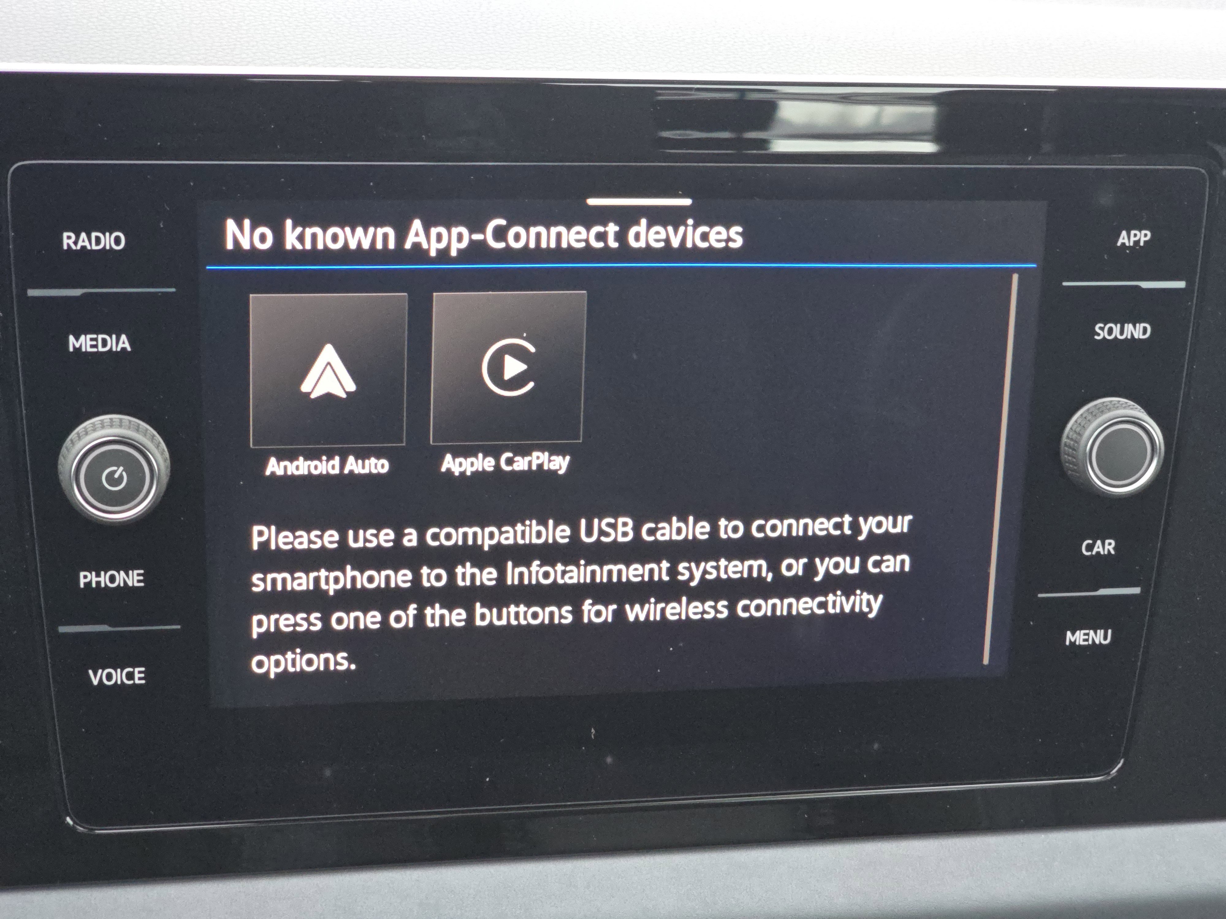 New 2026 Volkswagen Jetta SE image 10