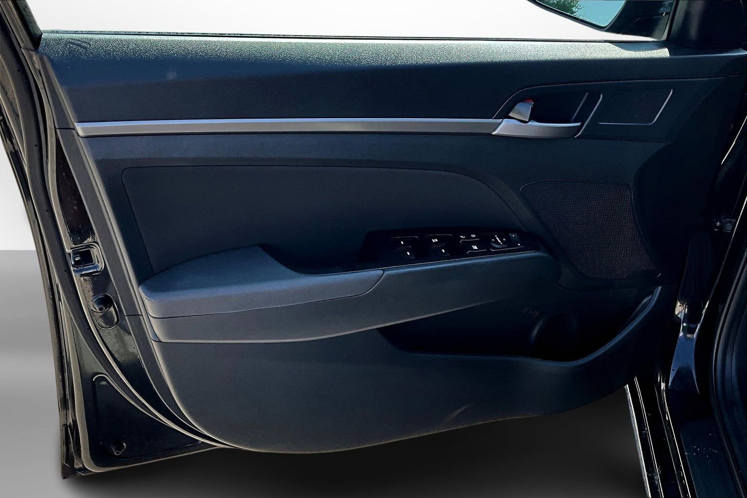 Used 2018 Hyundai Elantra SEL image 24