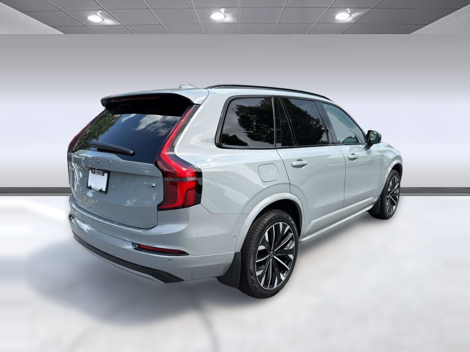 New 2026 Volvo XC90 T8 Ultra w/ Protection Package AWD/4WD image 9