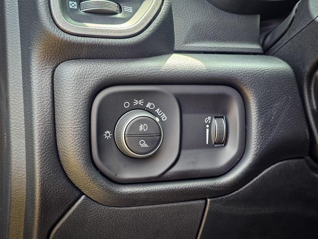 New 2026 RAM 2500 Tradesman AWD/4WD image 14