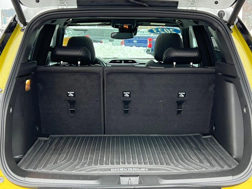 Used 2023 Chevrolet TrailBlazer ACTIV w/ Sun and Liftgate Package image 32