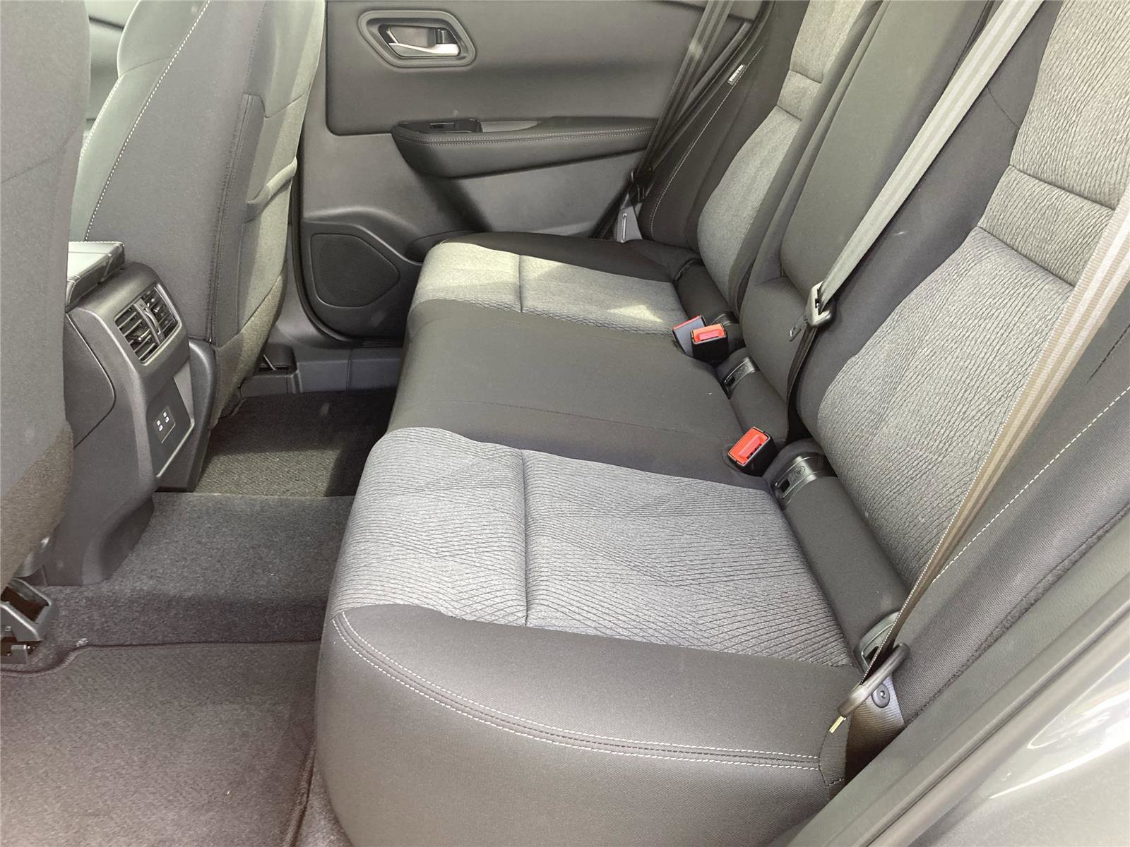 New 2026 Nissan Rogue SV w/ Cold Weather Package image 28