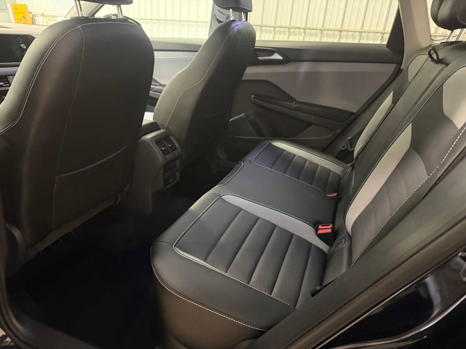 Certified 2023 Volkswagen Taos SEL AWD/4WD image 23