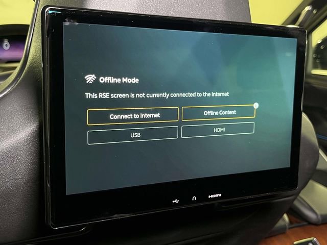 Used 2025 Lincoln Navigator Black Label image 32