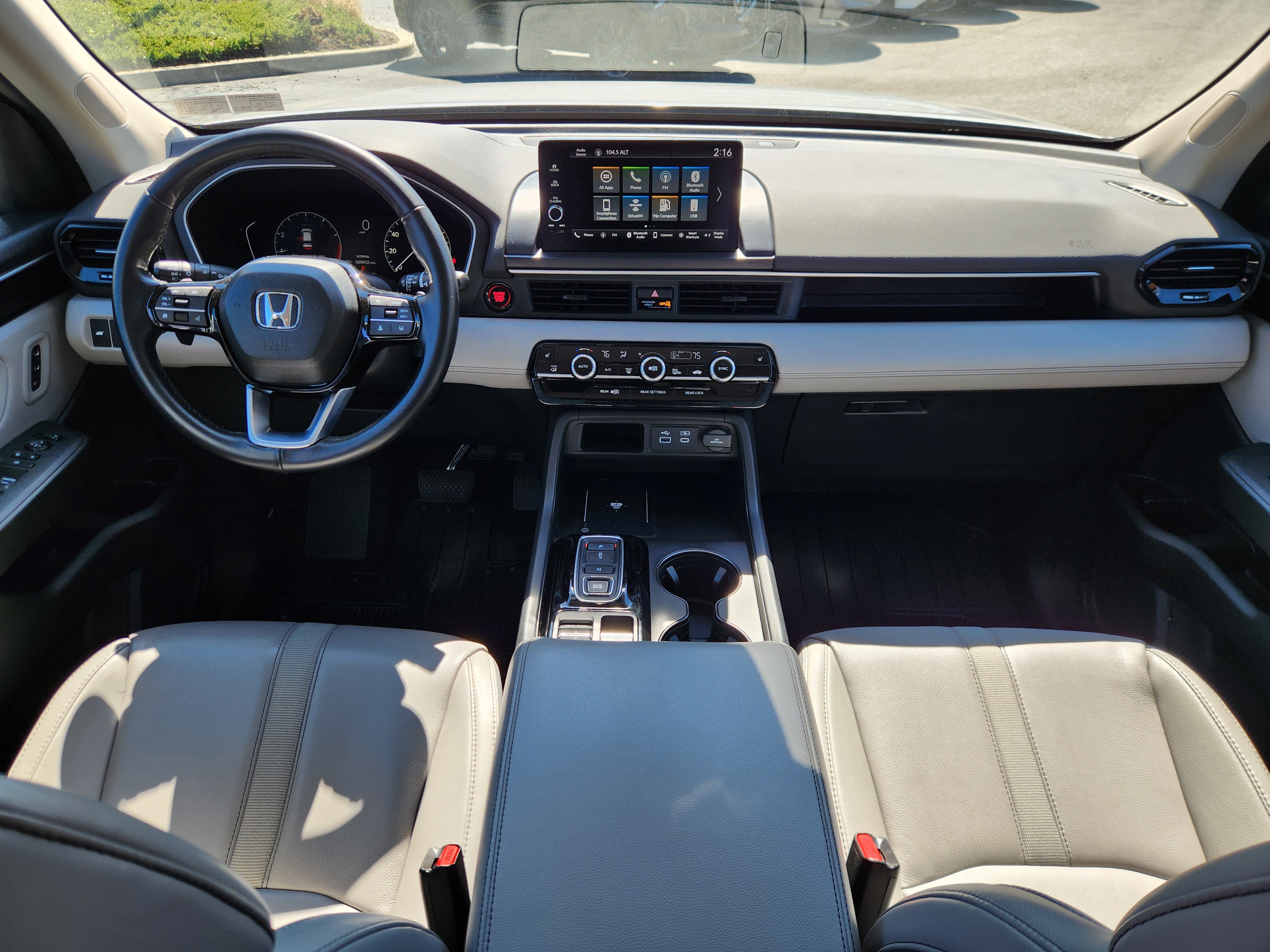 Used 2023 Honda Pilot EX-L image 8