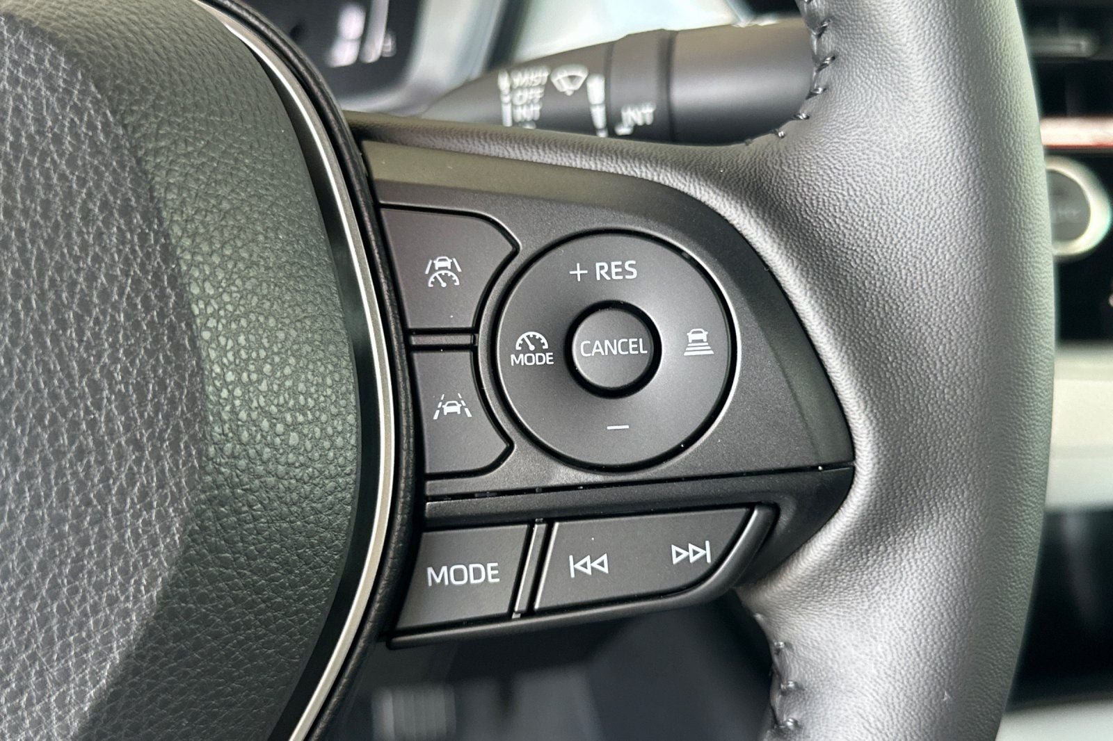 New 2026 Toyota Corolla SE w/ SE Premium Package FWD image 26