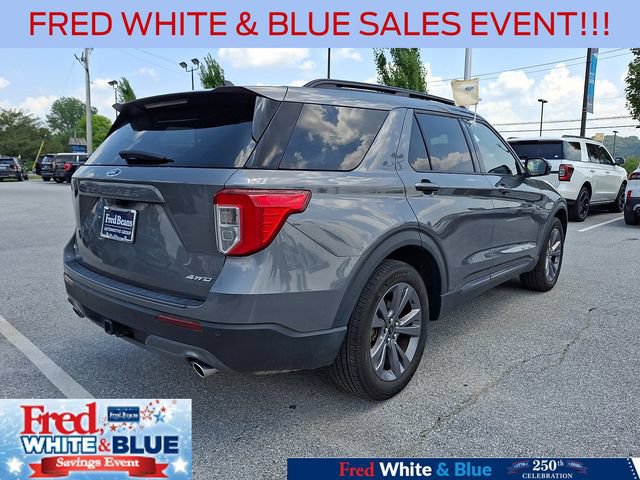 Used 2023 Ford Explorer XLT w/ Equipment Group 202A AWD/4WD image 11