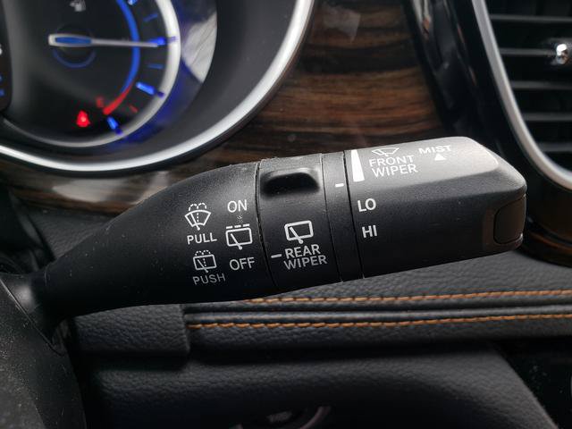 Used 2022 Chrysler Pacifica Pinnacle FWD image 30