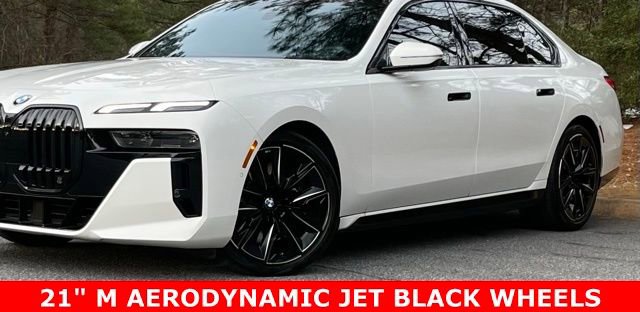 Used 2023 BMW 740i 740i image 2